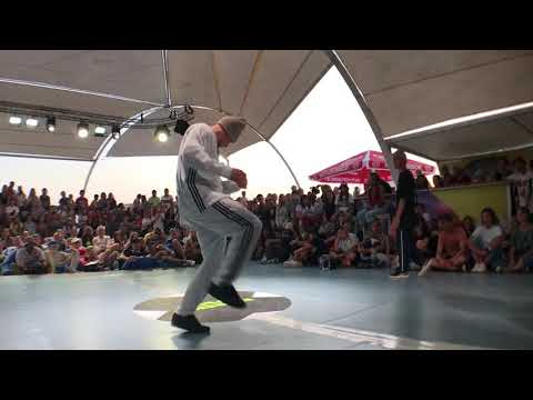 AMAZING TROLL (MAFIA 13) VS RUSLAN (FOOTROCKETS) |1/4| EXTREME CRIMEA BREAKING CUP