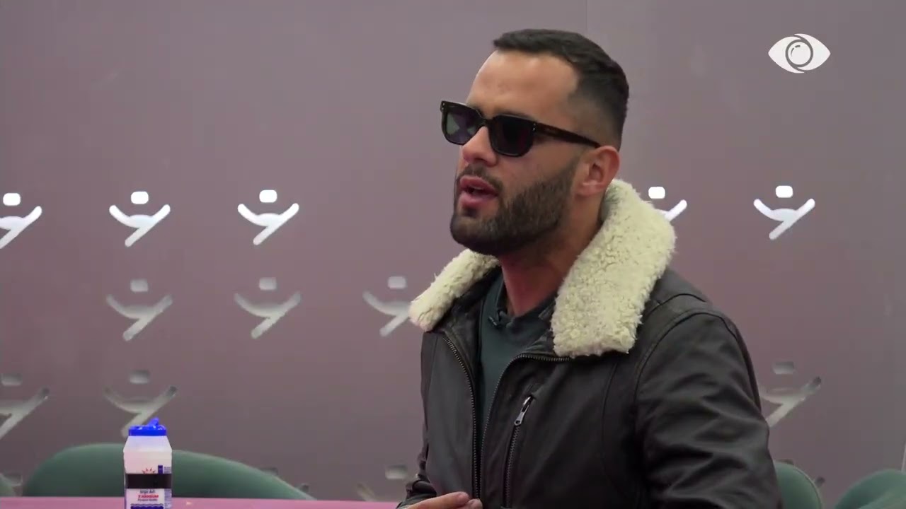 Brikena është false/ Stenaldo bisedon me Shëndritin