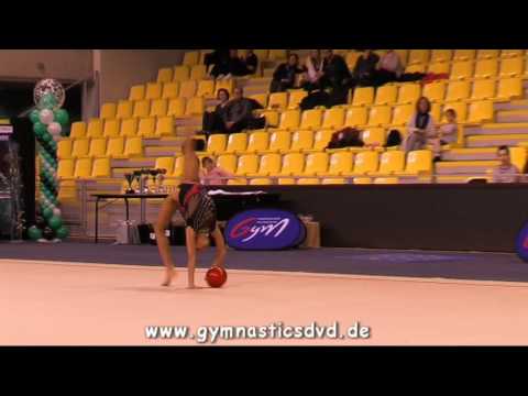 Célia Joseph Noel (FRA) - A2003 01 - Strass-Cup 2017