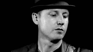 Matty T Wall(OFFICIAL) - Smile (Live At The Ripple Room)- from the album 'Blue Skies'