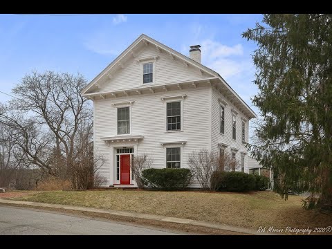 34 High St, Merrimac MA