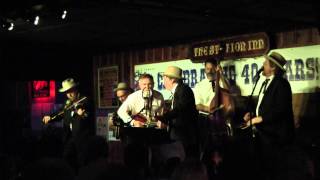 The Earls of Leicester - Shuckin&#39; the Corn; Some Old Day, I&#39;ll Go Stepping Too - The Station Inn