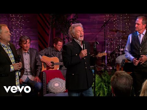 Gaither, The Gatlin Brothers, The Oak Ridge Boys - You Happened To Me (Live)