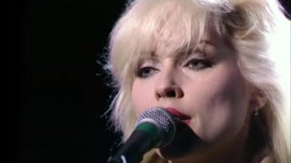 Blondie - (I&#39;m Always Touched By Your) Presence Dear (live) - Old Grey Whistle Test - 1978