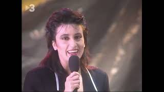 Luz Casal,"Rufino".Actuación en TV3,programa Àngel Casas Show,emitido el 07/01/1986.