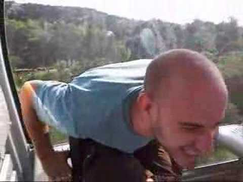 Mike, Pa, Mau sul Montjuïc