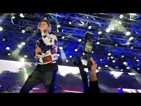 bhavi ft Seven kayne - bésame en vivo