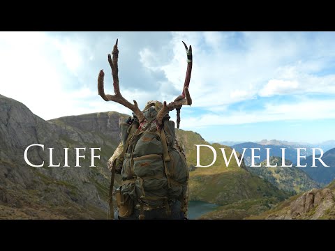 Cliff Dweller: A High Country Mule Deer Hunt