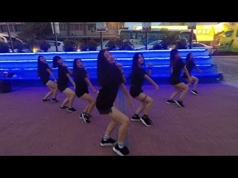 Girls Next Door (옆집소녀) - Deep Blue Eyes | Dance cover by SEEKER