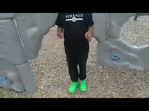 Lil Versace-Slow @Lil Versace