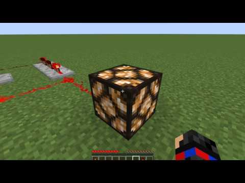 Minecraft: HOW TO MAKE A REDSTONE LAMP FLICKER (Minecraft Tutorial)
