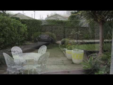 SOLD - 20 Highland Road, Mt Albert - Di Martens