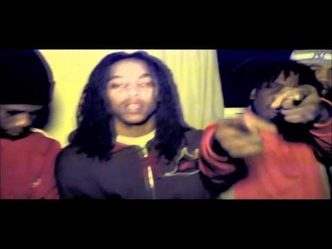 Chief Keef [ft.Soulja Boy] - 3hunna (Music Video)