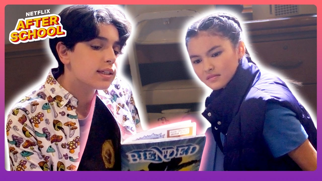 Vampires Aren't Real... Right? 🧛‍♀️ I Woke Up a Vampire | Netflix After School