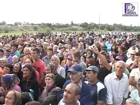 Dan Diaconescu, omul care a îmbrățișat peste un milion de români! Stoenești, Olt, Romania