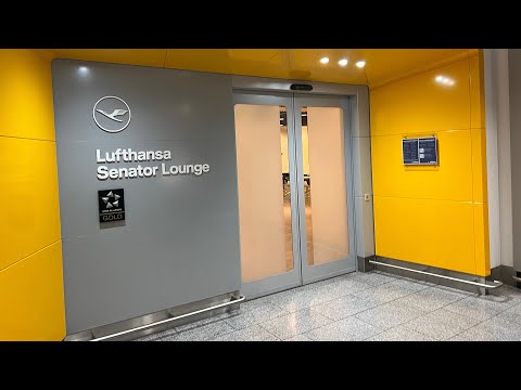 Lufthansa Senator Lounge Star Alliance Gold Terminal 1 Aeroporto de Frankfurt Comida quente!