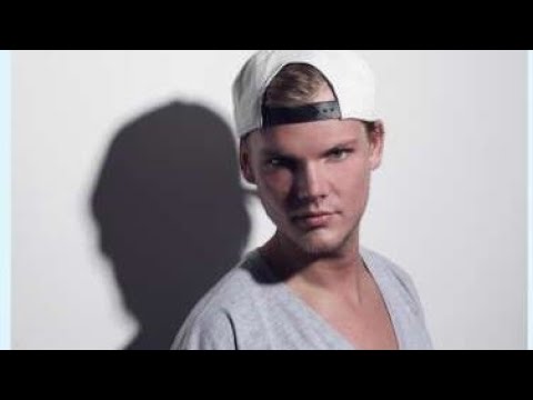 Rihanna - Disturbia feat Avicii