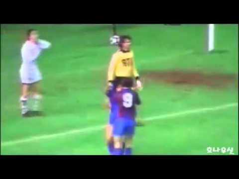 Maradona vs Paris Saint Germain in 1982 Friendly Game