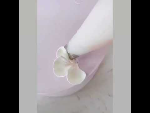 Easy flower design 🎂 (Noor Nozzle no 44) #shorts #viral#food  #cakedesign #cake