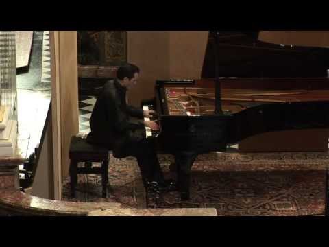 Mauricio Vallina plays Chopin Ballade in G Minor
