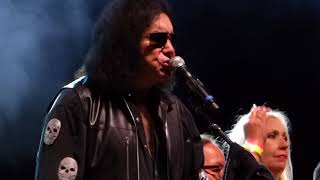 Download lagu Gene Simmons and Ace Frehley Reunion - Rock and Roll All Night (CHS Field, St. Paul, MN 2017) mp3
