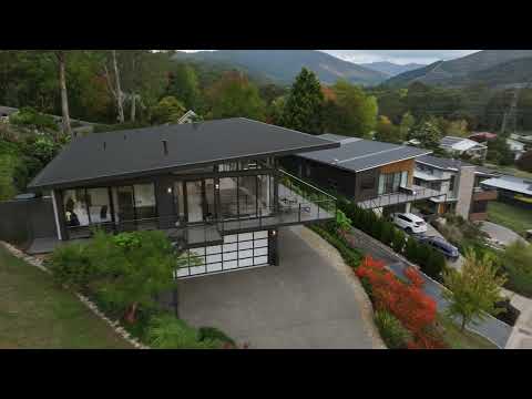 20 Blue Hills Rise, Bright, VIC 3741, 4 Bedrooms, 3 Bathrooms, House