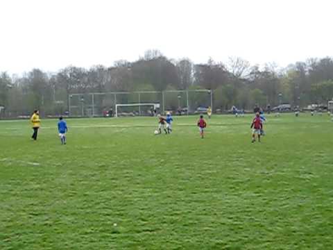 Kampong F5 - Zwaluwen Utrecht '11 F8 mooie aanval