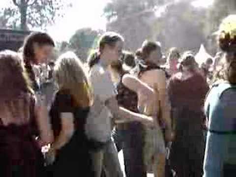 Castlefest 2007 Omnia Fidhe Ra Huri Dancers