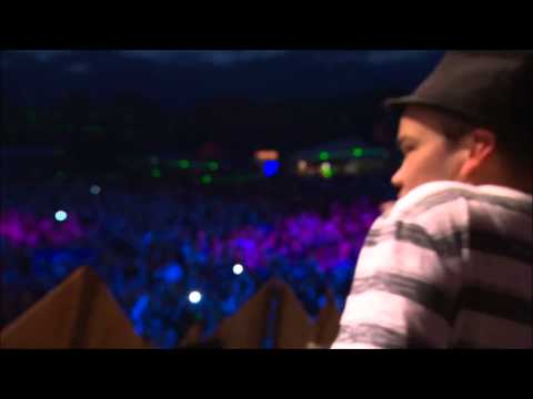 Headhunterz & Wildstylez vs Noisecontrollers - World Of Madness (Defqon.1 2012 Anthem)