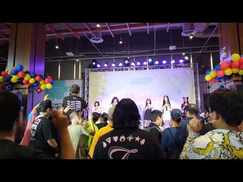 CMJ Trainee : Sukii @ Peach You "Homeroom" - Donki Mall【4K】