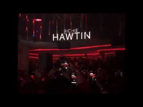 Richie Hawtin Playing Malek Ales - This (Original Mix) in Pacha Barcelona