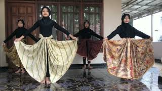 Download lagu Cublak-cublak suweng — Tari Kreasi mp3 Download lagu Cublak-cublak suweng — Tari Kreasi mp3