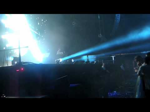 Pier Poropat drops "Build me up" @ Forum CPH 4 maj 2012