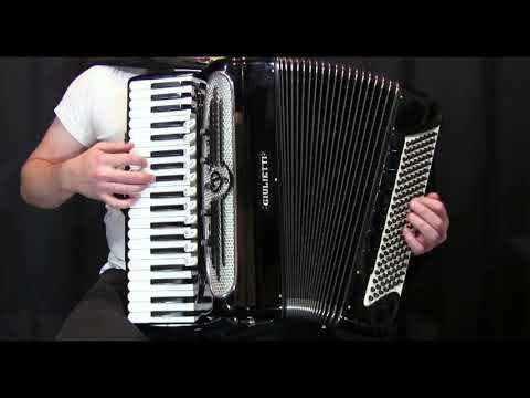 Certified Pre-Owned Accordion: Giulietti 127 18-1/4"