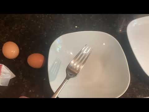 Bachelor Food 101: Microwave French Toast