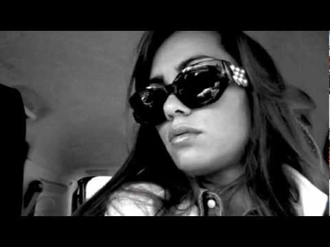 TOP CLASS PRESENTA...TINA SALERNO