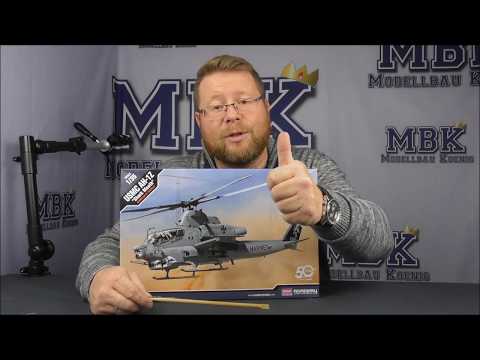 MBK packt aus #204 - 1:35 USMC AH-1Z "Shark Mouth" (Academy 12127)