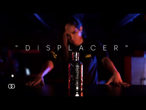 Random V - Displacer (Video oficial)