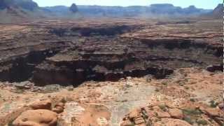 preview picture of video 'Helicopter Ride from Supai Village to Hualapai Hilltop, AZ'
