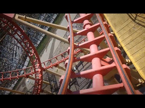 Front row point of view footage of Boomerang