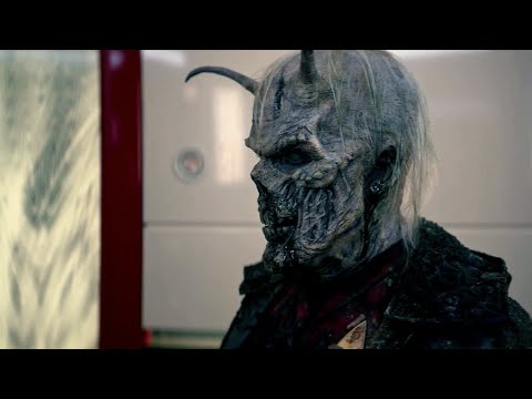 Uhura sees Hemmer died in the Turbolift - Star Trek Strange New Worlds S02E06