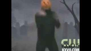 SPOOKY SCARY SKELTONS SEND SHIVERS DOWN YOUR SPINE