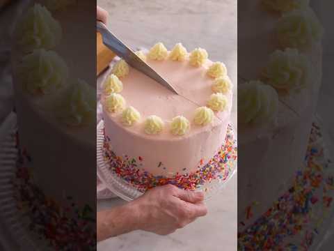How to Cut a Round Cake