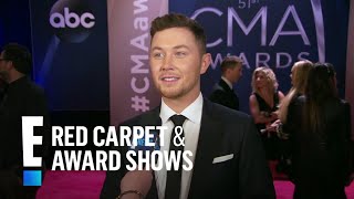 Scotty McCreery Introduces His Fiancee at 2017 CMA Awards | E! Live from the Red Carpet