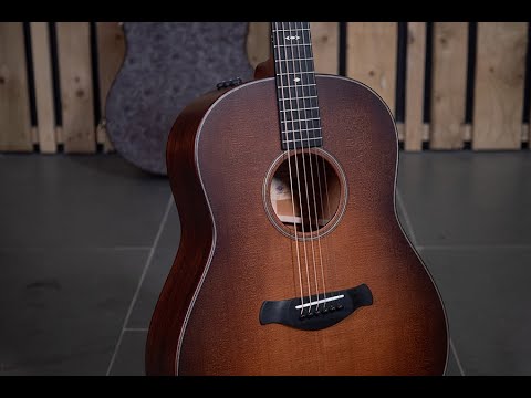 Видеообзор электроакустической гитары Taylor Builder's Edition 517e