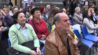 Napoli - "Da Partenope a noi", sfilano in città i ragazzi del "Cuoco" (29.05.13)