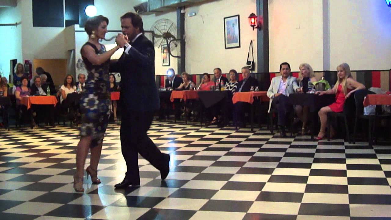 Sin Rumbo, un lujo, Fabian Peralta y Josefina Bermudez 3/4