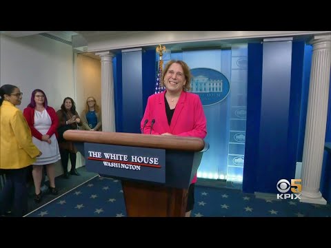 Transgender Oakland 'Jeopardy!' Winner Visits White House