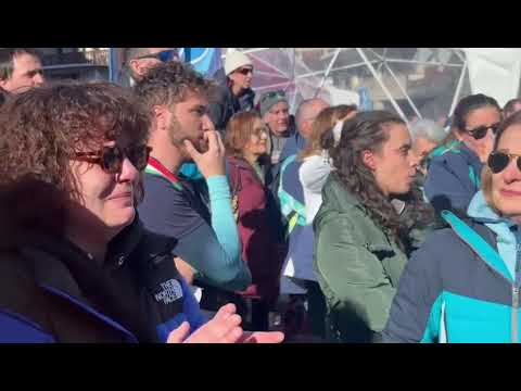 Lindsey Vonn's shocking fall during the descent brought tears to the eyes of fans in Largo delle ...