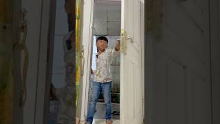 Download lagu Siapa yang pernah ngerjain orang di kamar mandi? mp3